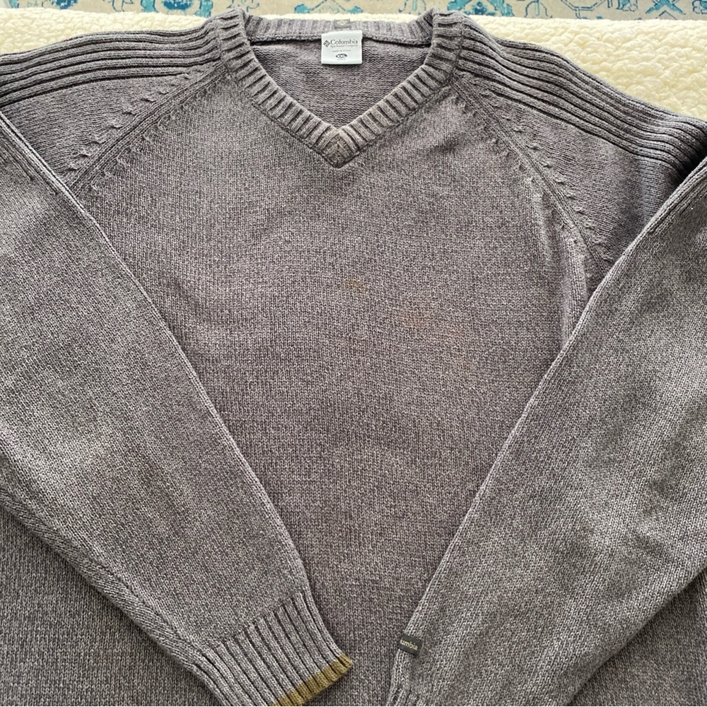 Columbia Men's Charcoal Cotton V-Neck  Sweater Size XXL